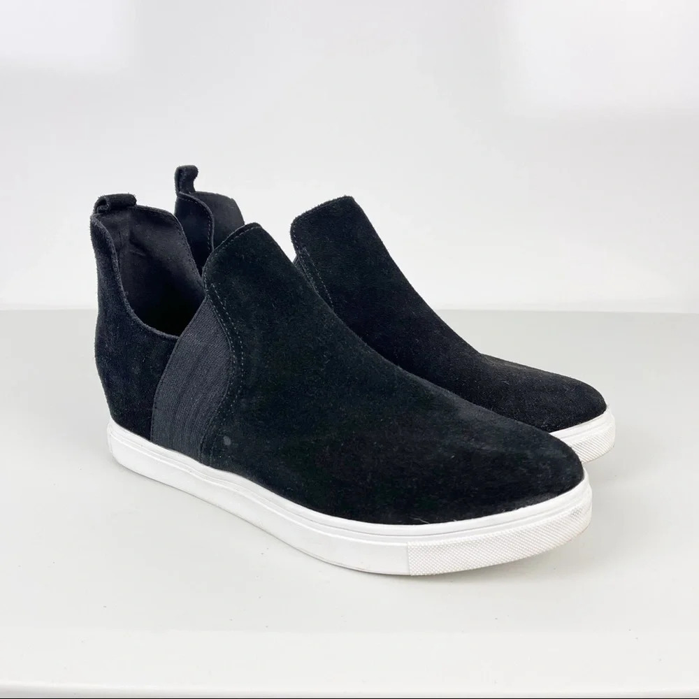 Blondo Black Suede Gael Waterproof Hidden Wedge Pull On Sneakers Size 8M